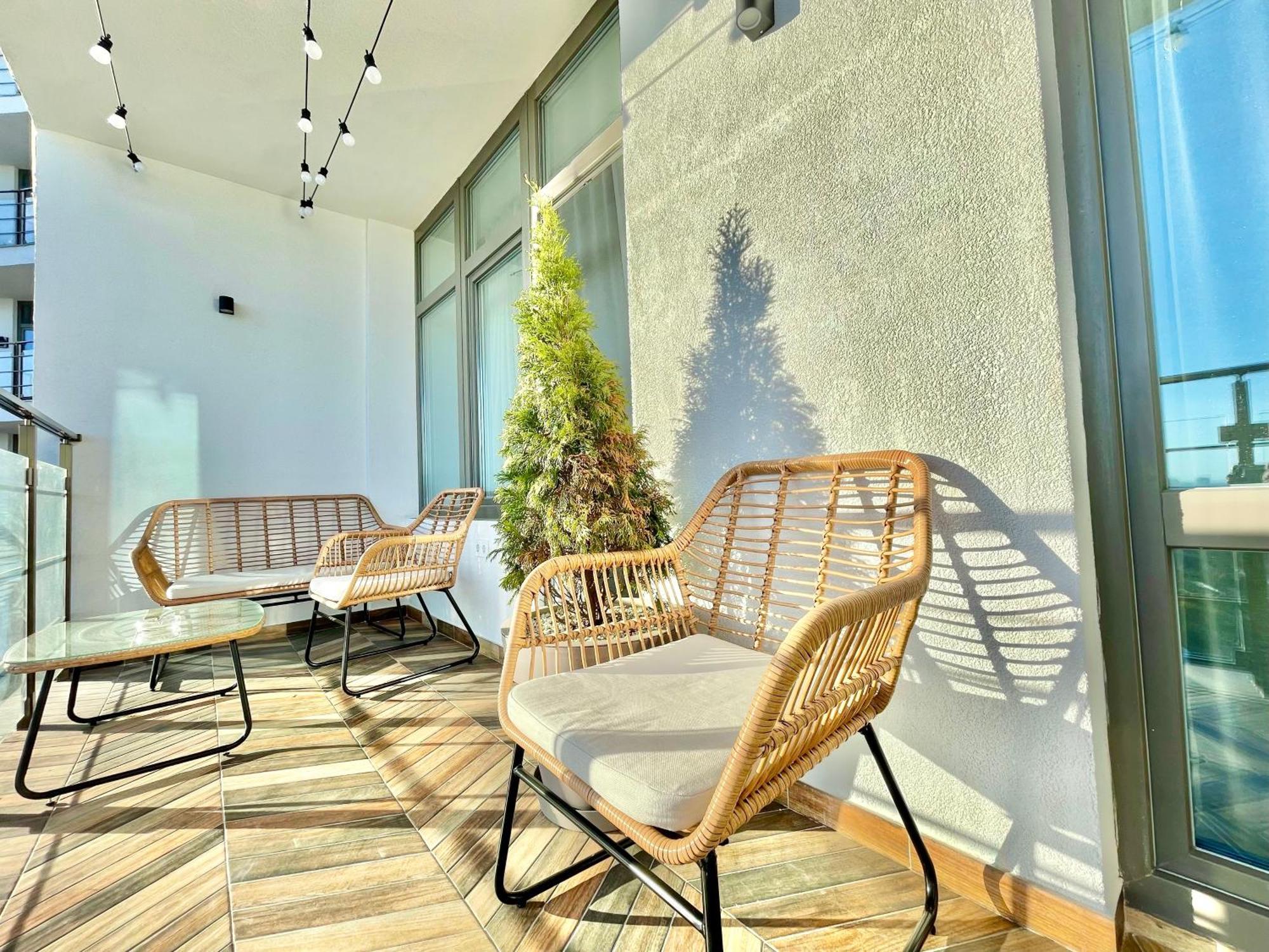 Arcadia New Apartments Odesa Exterior photo